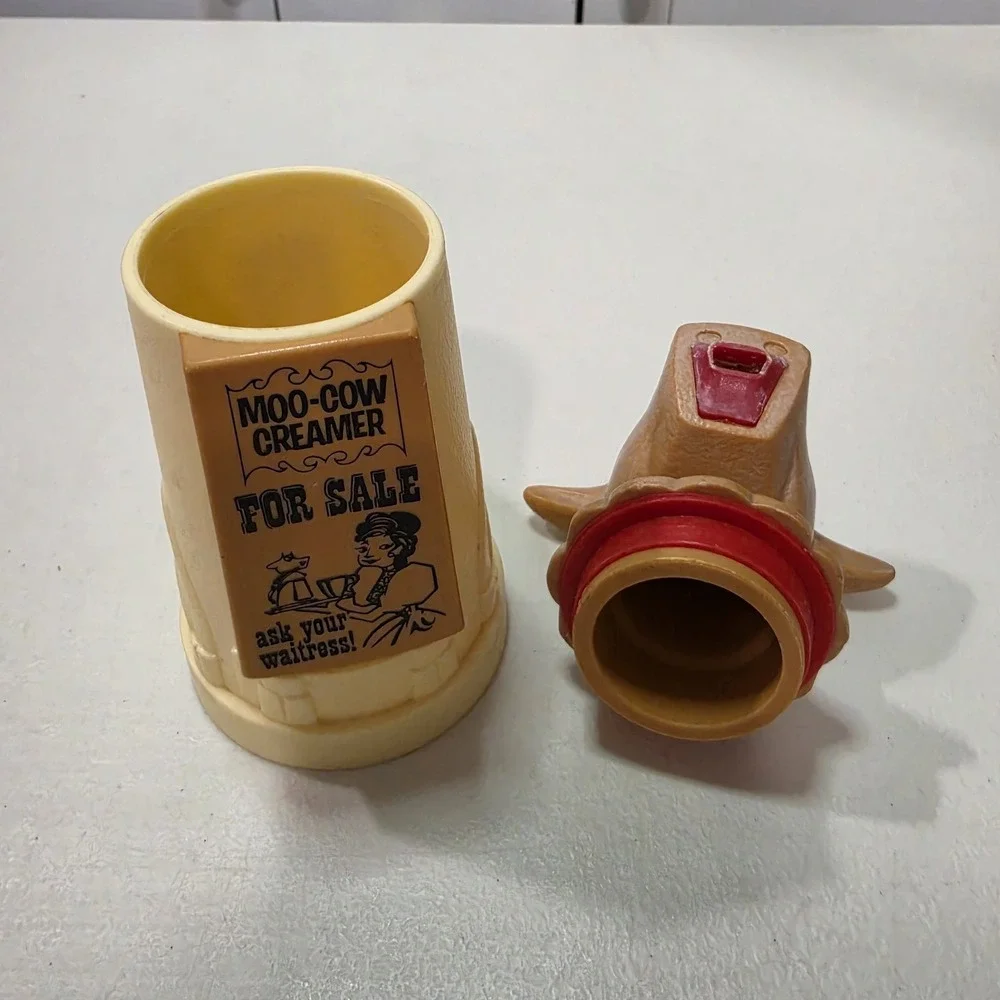 VTG Moo Cow Coffee Creamer Holder Dispenser Container Whirley Industries RARE !